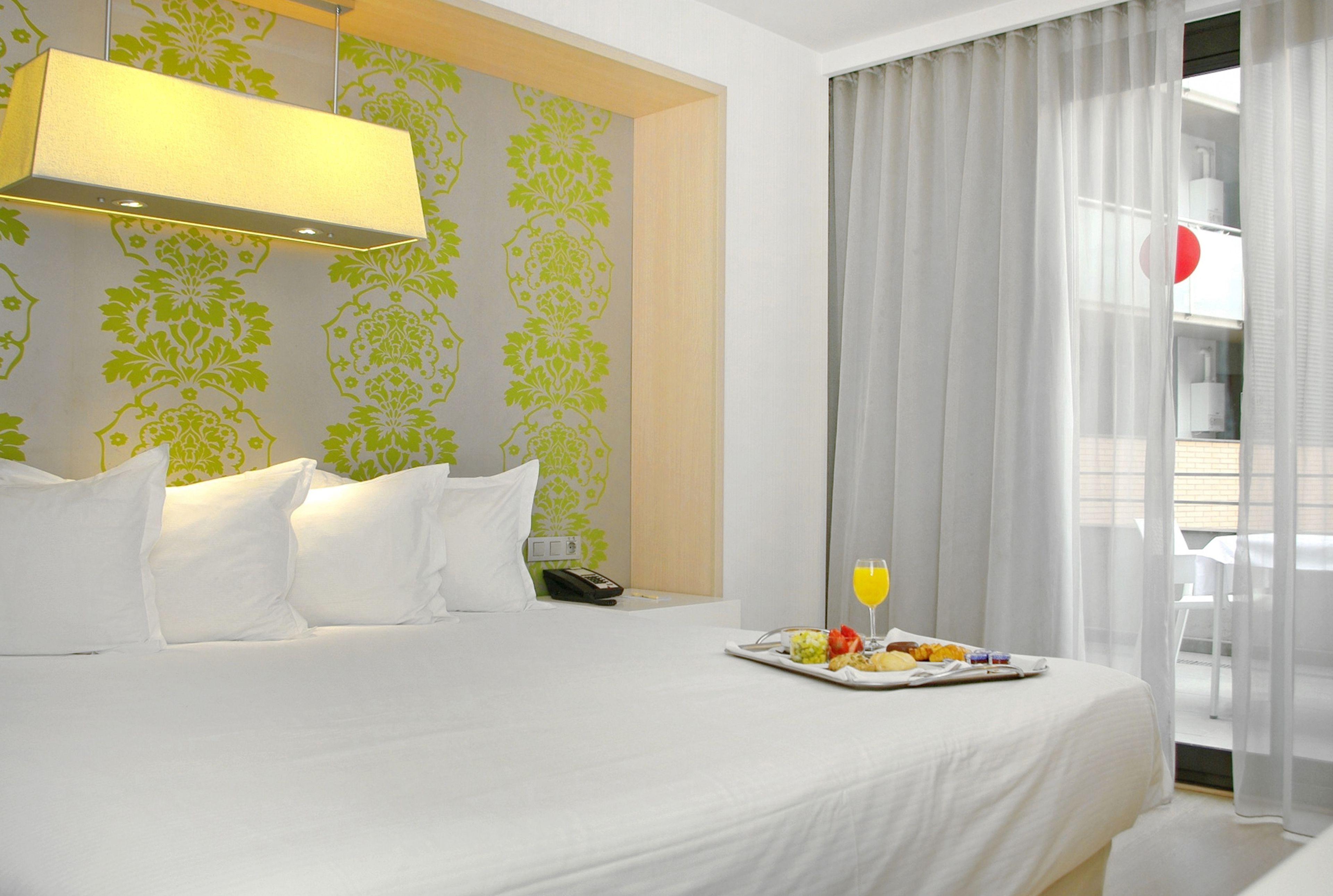 room, 1 king bed, balcony | premium bedding, down duvets, minibar, in-room safe