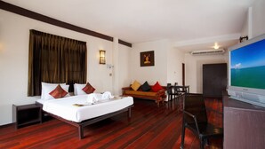 Executive Room | Free minibar items, in-room safe, free WiFi - Bamboo Beach Hotel and Spa (Patong)
