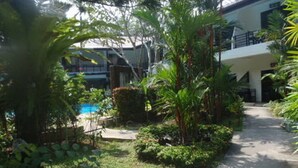 Property grounds - Bamboo Beach Hotel and Spa (Patong)