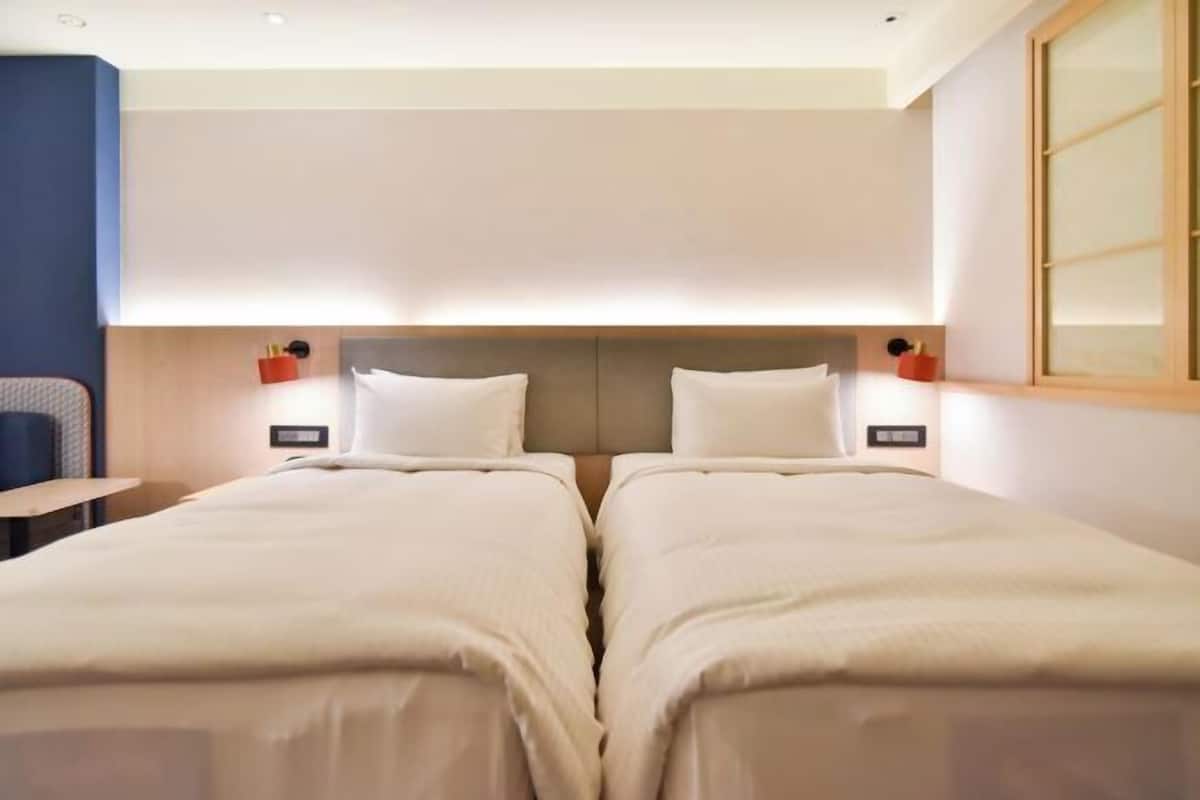 In-room safe, iron/ironing board, free WiFi