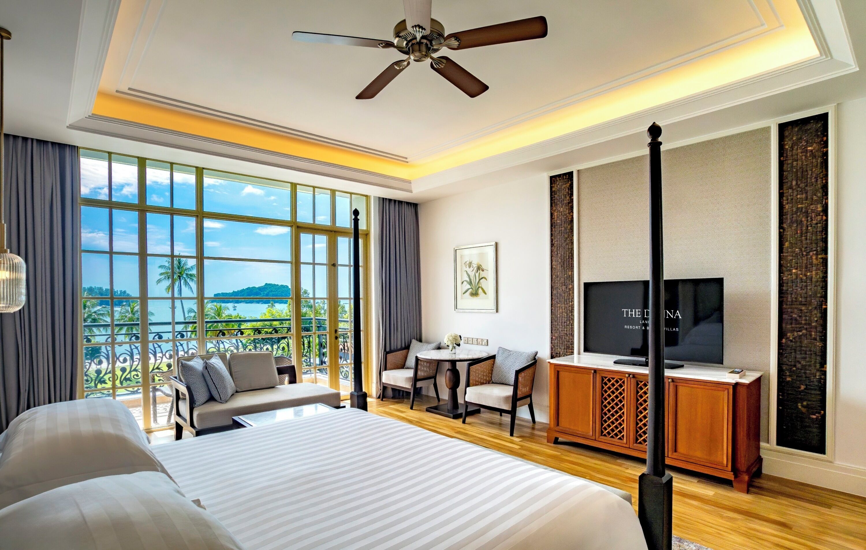 Viceroy Room, Sea View, King Bed | 高級寝具、羽毛の掛け布団、ミニバー、セーフティボックス (室内)
