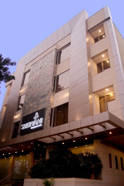 Shervani Hotel Nehru Place