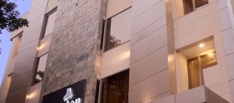 Shervani Hotel Nehru Place