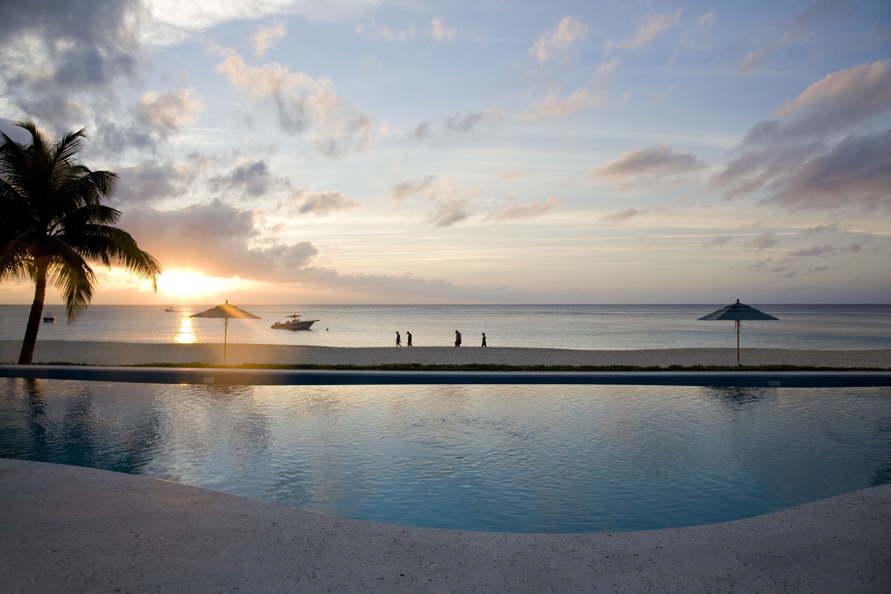 outdoor pool, pool umbrellas