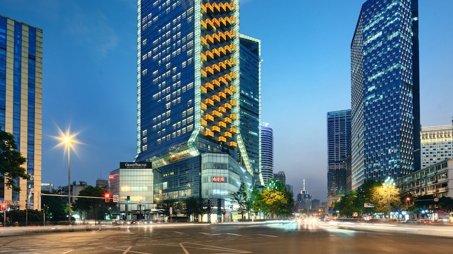Grand ParcVue Hotel Residence Chengdu