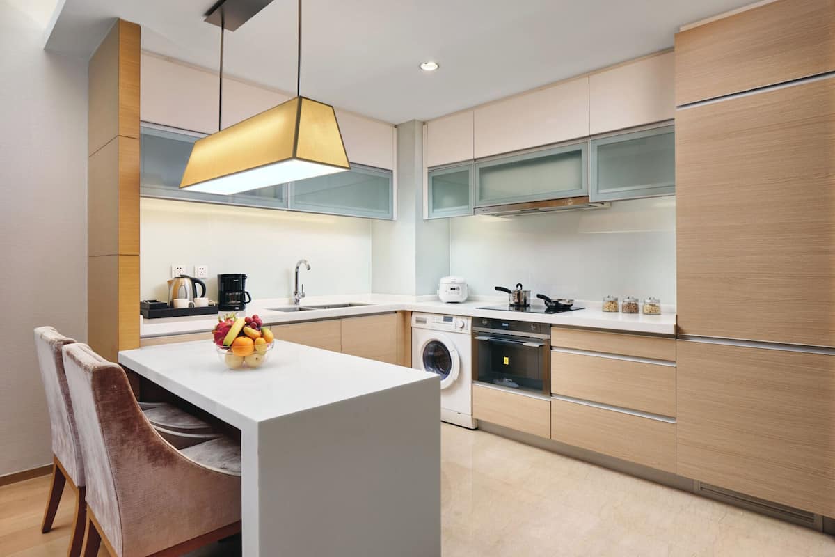 2 bedrooms, premium bedding, down duvets, pillow-top beds