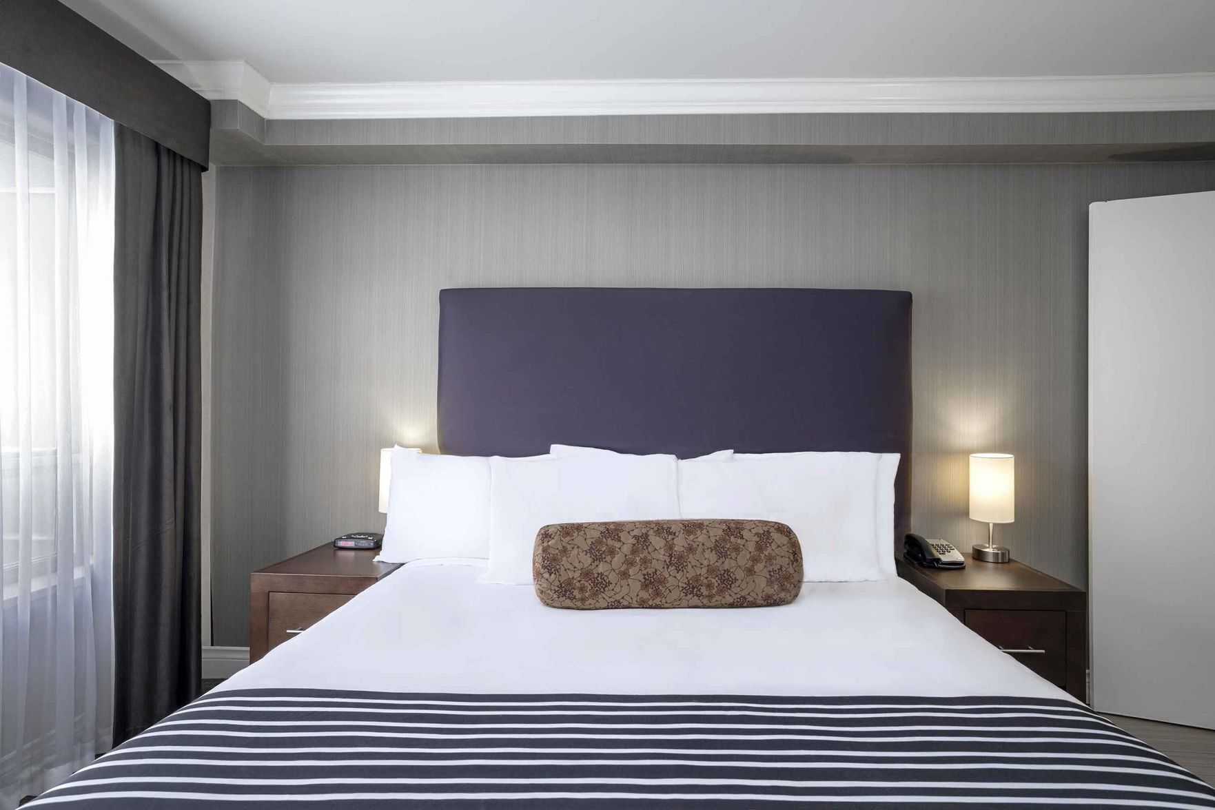 Premium bedding, pillowtop beds, in-room safe, desk