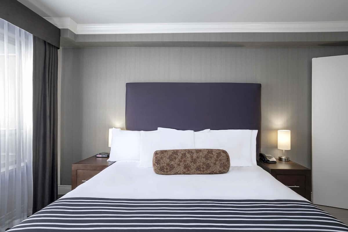 Premium bedding, pillowtop beds, in-room safe, desk