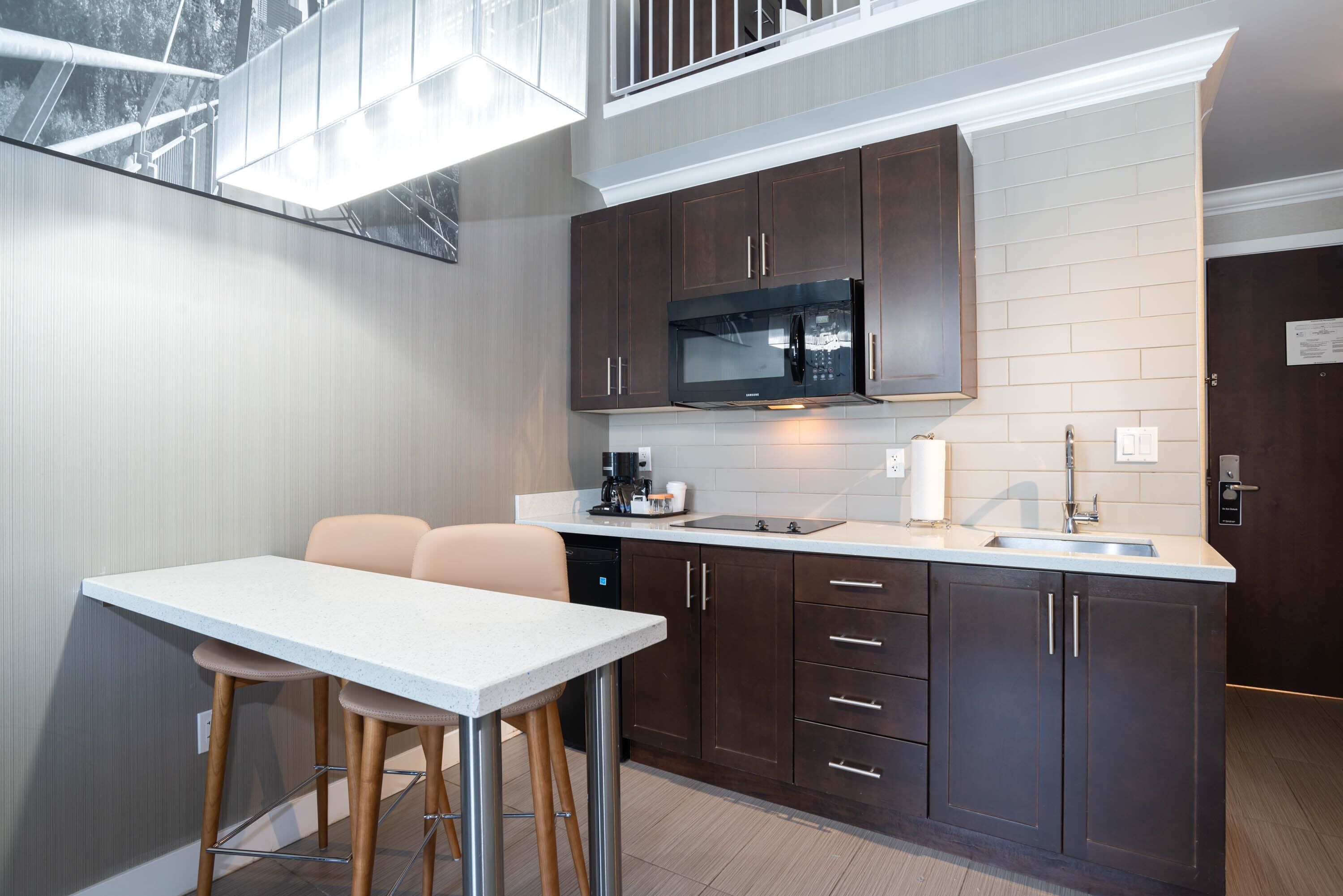 Photo - Sandman Hotel & Suites Calgary South