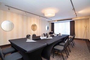 Meeting facility - Sandman Hotel & Suites Calgary South (Calgary)