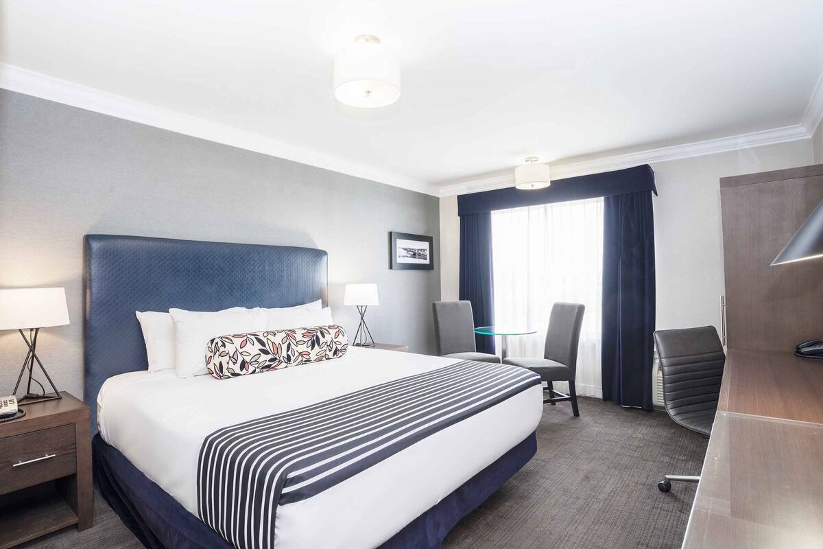 Premium bedding, pillow-top beds, in-room safe, desk