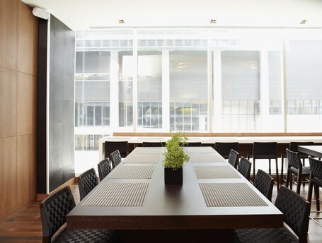 Le Germain Hotel Maple Leaf Square - Image 9