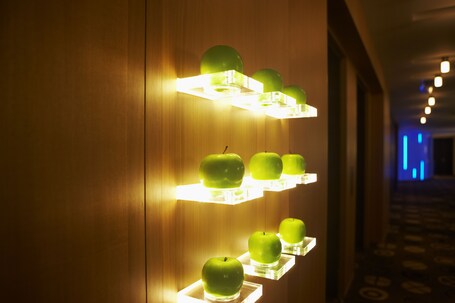Le Germain Hotel Maple Leaf Square - Image 29