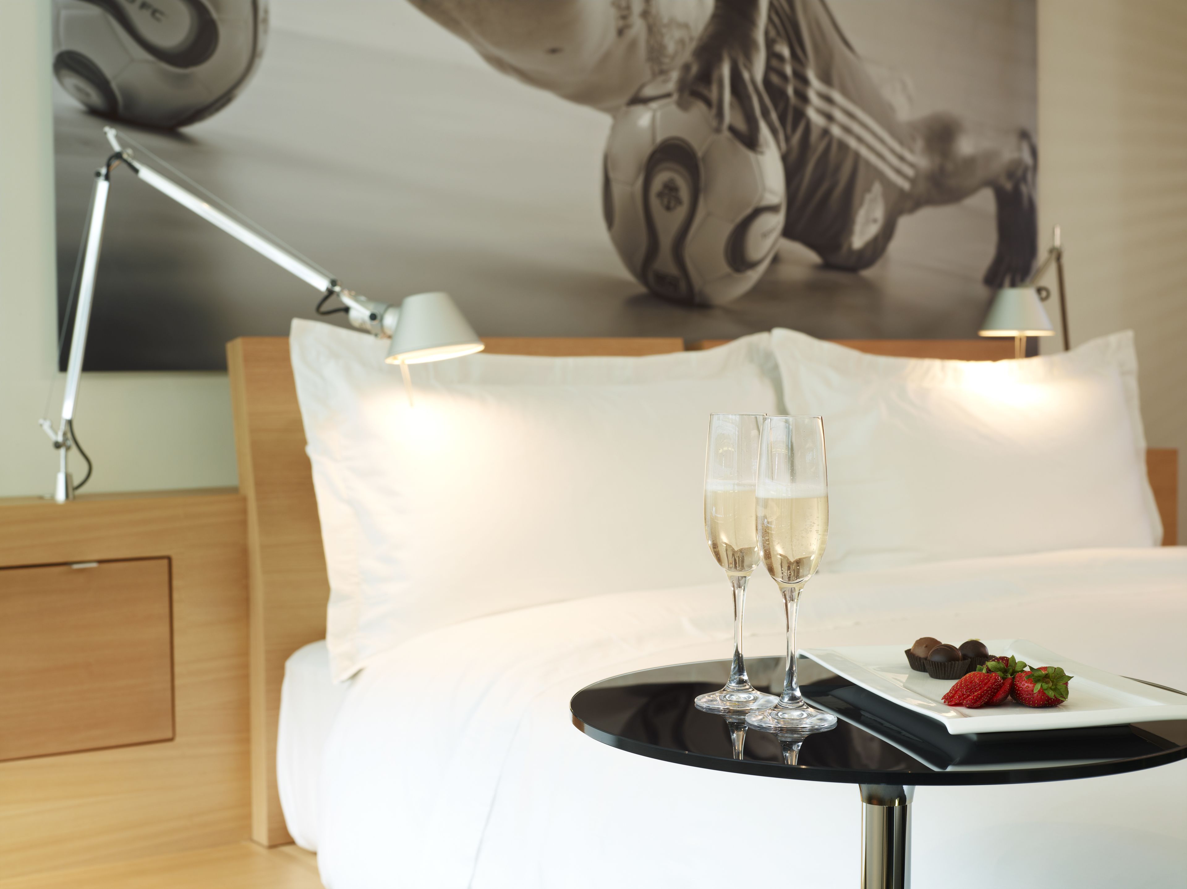 Foto - Le Germain Hotel Maple Leaf Square