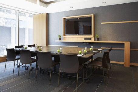 Le Germain Hotel Maple Leaf Square - Image 47