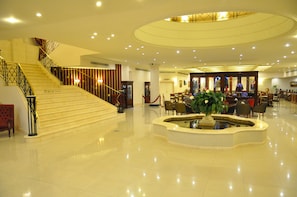 Sala de estar en el lobby