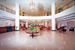 Lobby lounge - Scala Hotel Buenos Aires (Buenos Aires)
