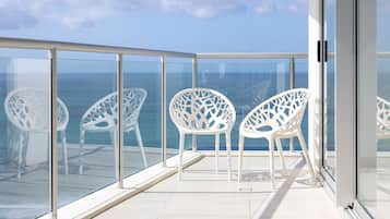 Three Bedroom Ocean View Suite | Balcony