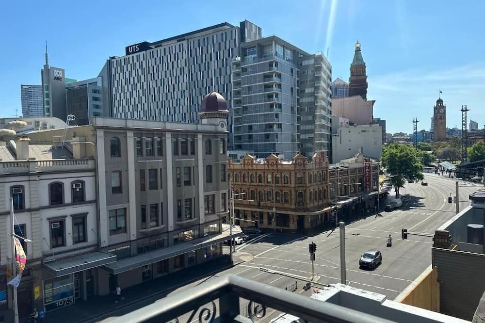 Sydney Riseon Hotel