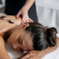 Couples treatment rooms, body treatments, aromatherapy