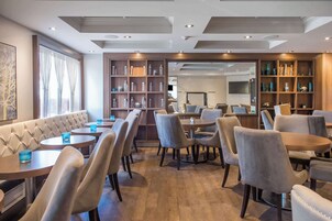 Daily local cuisine breakfast for a fee