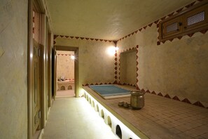 Baño turco, masajes