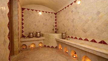 Bagno turco, massaggi