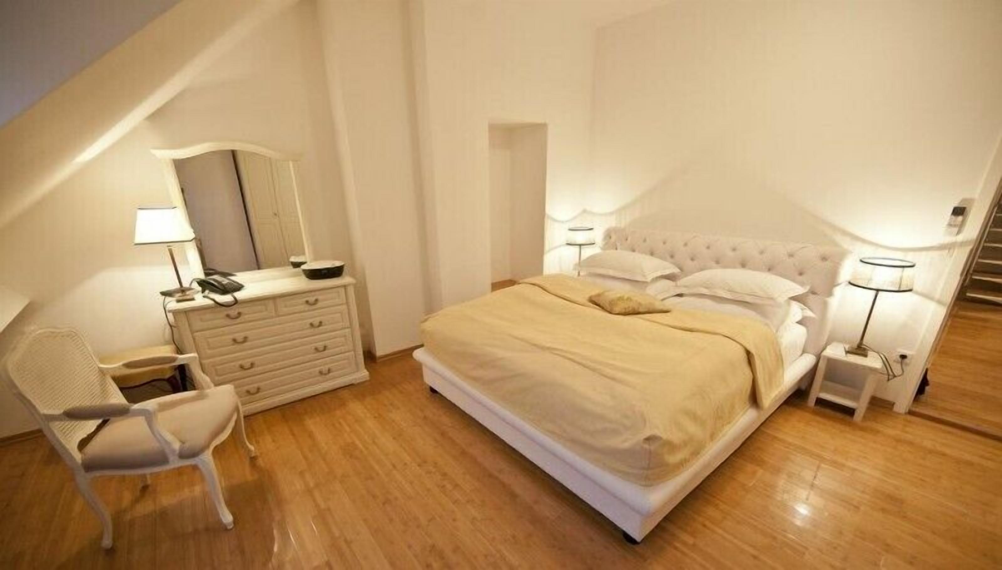 family suite | egyptian cotton sheets, premium bedding, down duvets, minibar