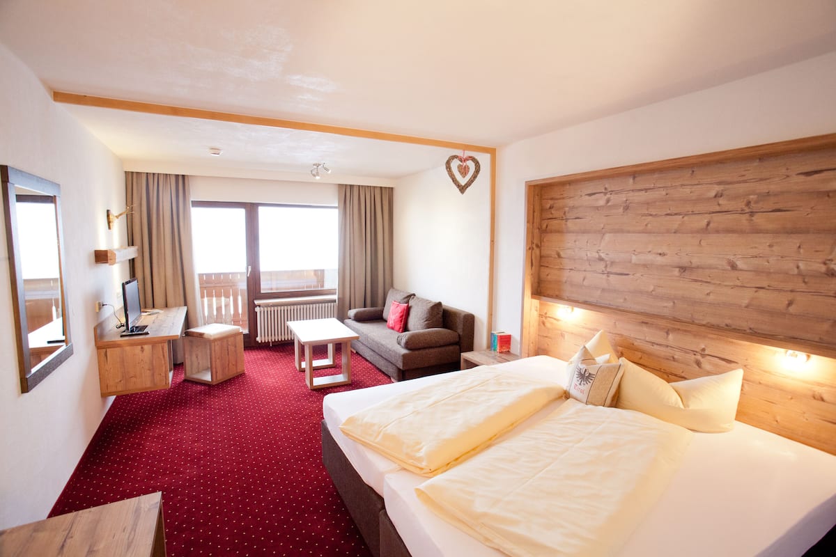 Comfort Double Room | 2 bedrooms, hypo-allergenic bedding, in-room safe, free WiFi