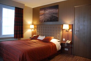 Down comforters, minibar, in-room safe, individually decorated - Hotel Rubens (De Haan)