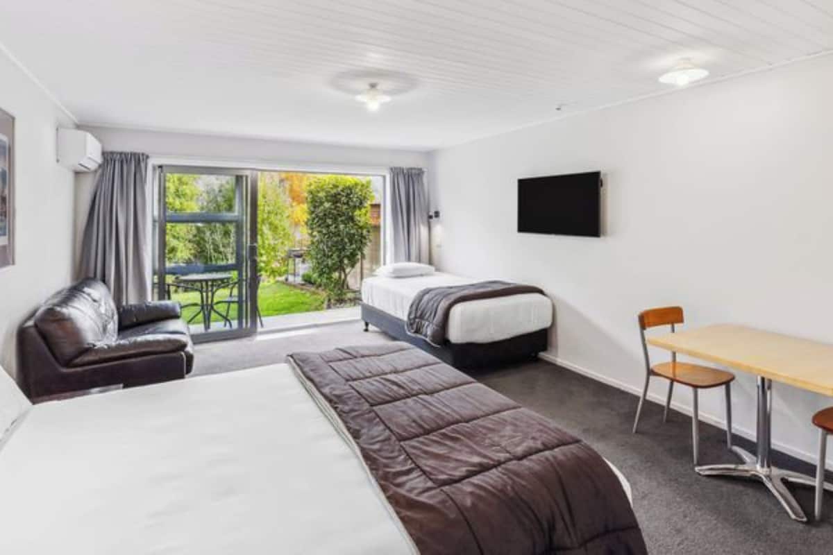 1 slaapkamer, pillowtop-bedden, verduisterende gordijnen