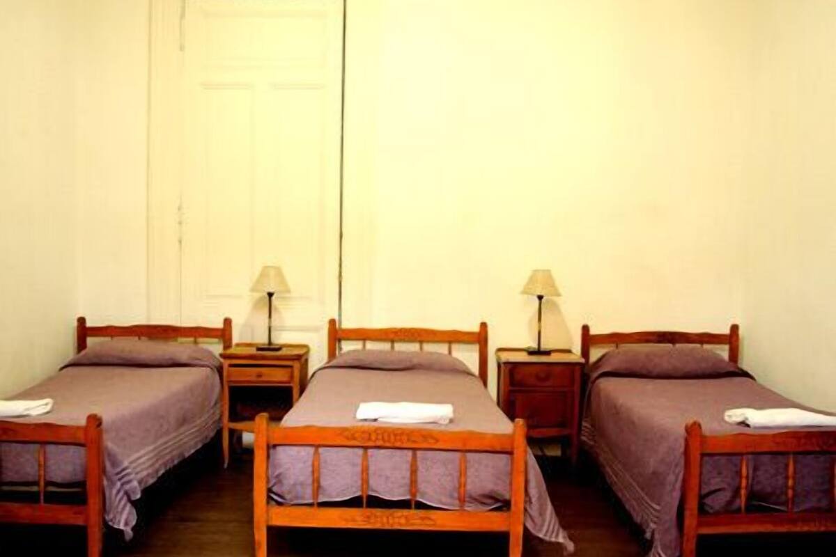 4 bedrooms, in-room safe, desk, iron/ironing board