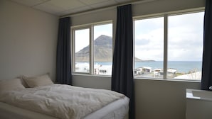 Double Room, Private Bathroom | Pemandangan dari bilik