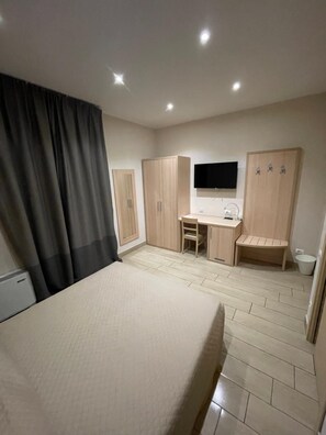 Italienische Bettbezüge von Frette, hochwertige Bettwaren, Zimmersafe