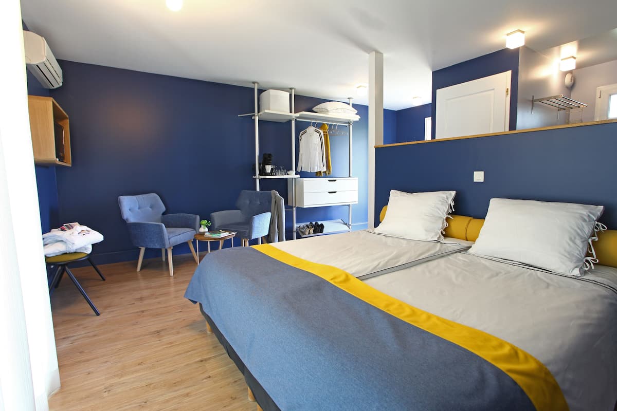 Premium-sengetøj, senge med madrasser af memory foam, individuelt design