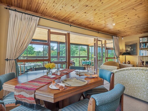 Pumula Lodge Guesthouse Knysna