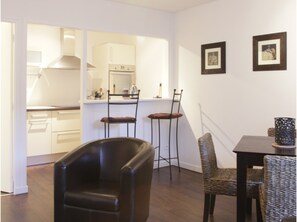 Apartment | In-room dining