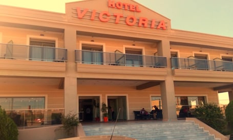 Exterior. Victoria