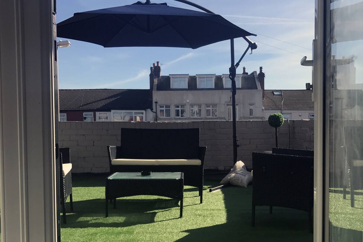 Economy Double Room, 1 Double Bed, Terrace | Terrace/patio