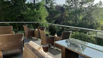 Exclusive House | Balcony