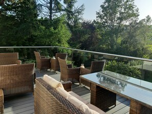 Exclusive House | Balcony - Tir-y-Coed Country House (Conwy)