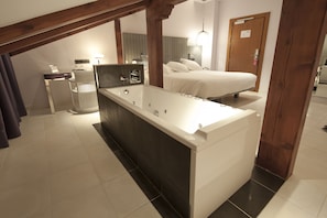 Room (Attic)