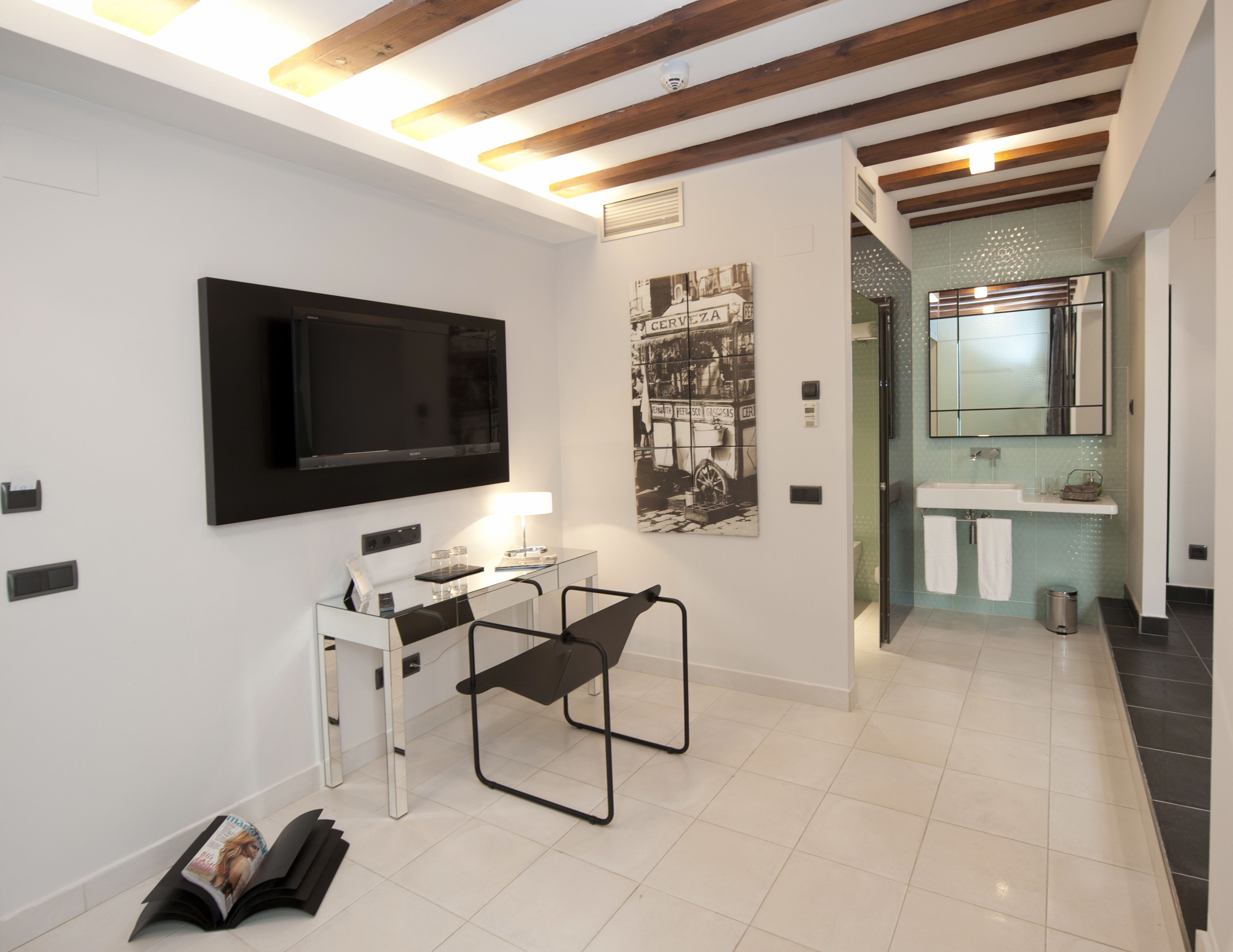 family room | living area | 37-inch lcd tv with satellite channels, tv, heated floors