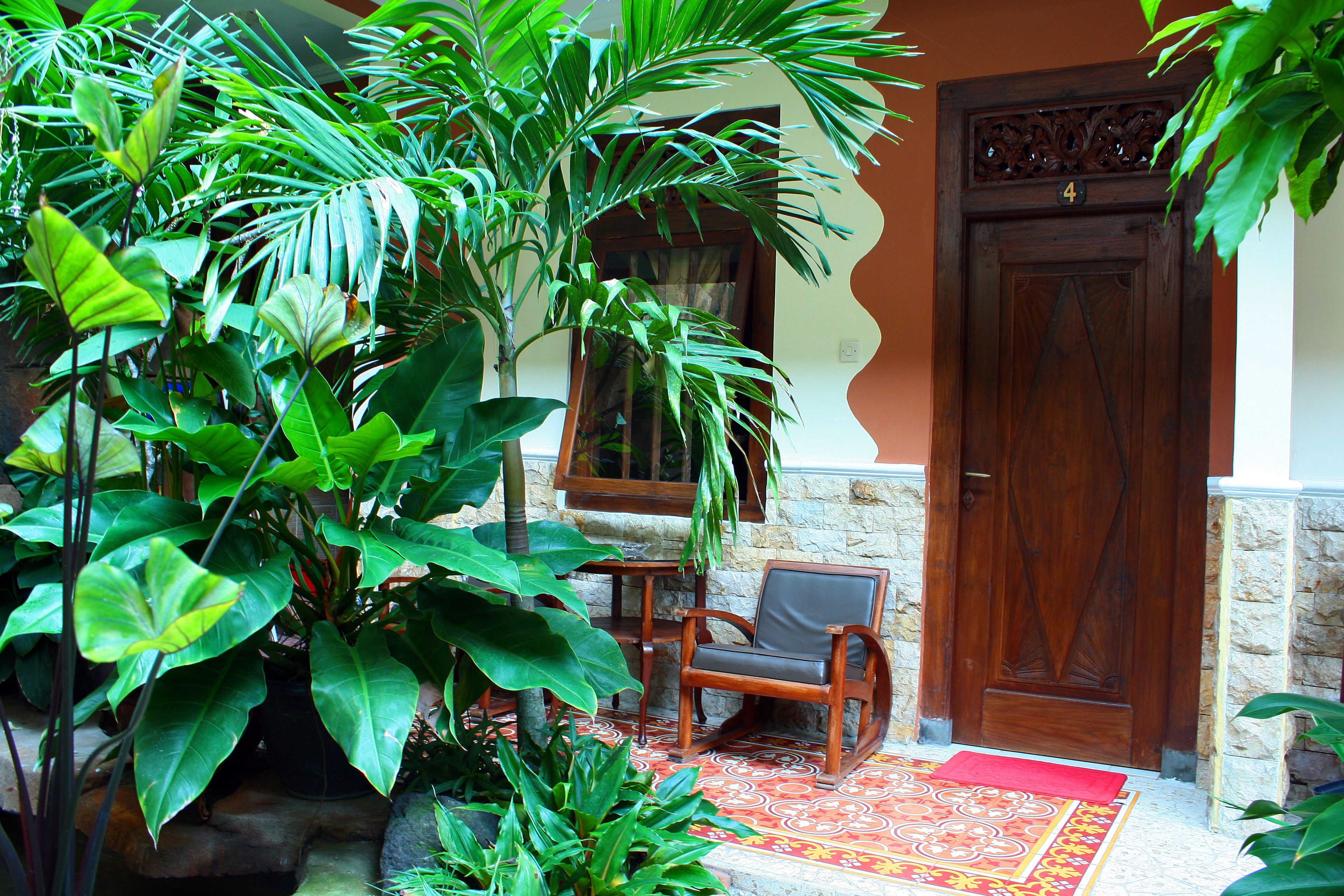 مدخل المنشأة