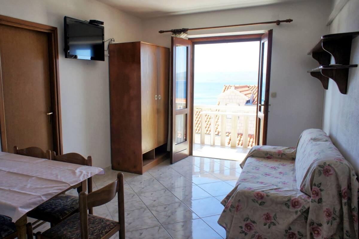 Appartement Standard, 1 chambre, balcon, vue mer | Salle de séjour
