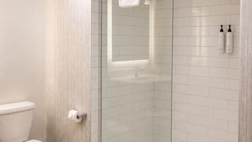 Combined shower/tub, hair dryer, towels, soap