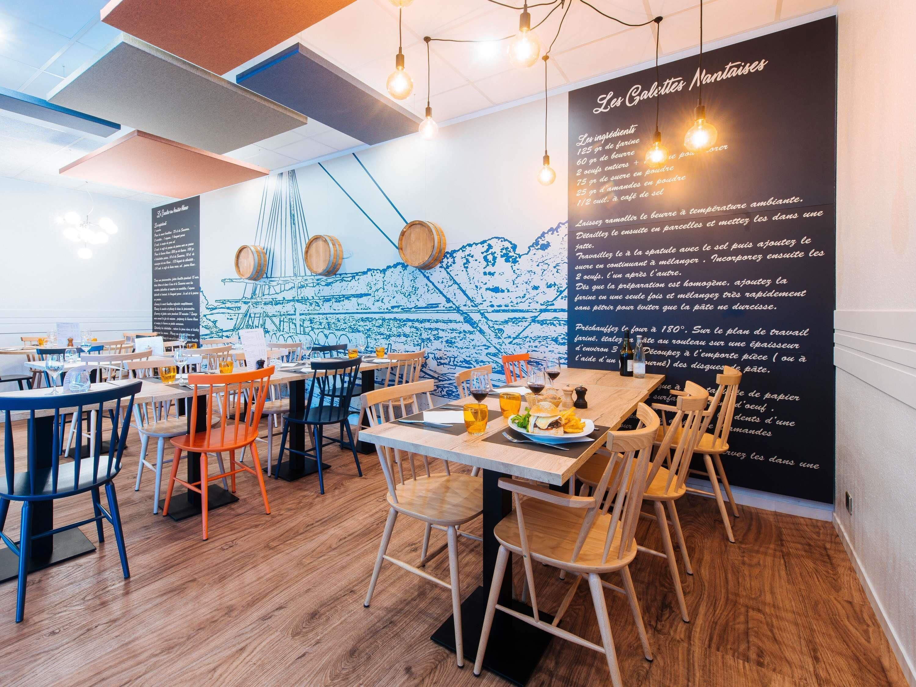 Serveert lunch en diner, Franse gerechten