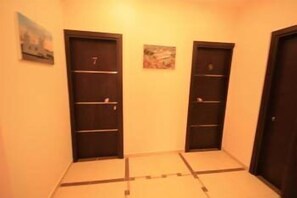 Interior - Hotel Plaza (Aegina)