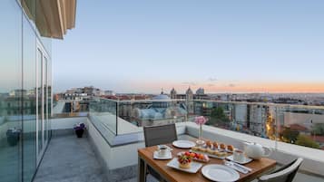 Taksim Terrace Suite | Terraza o patio