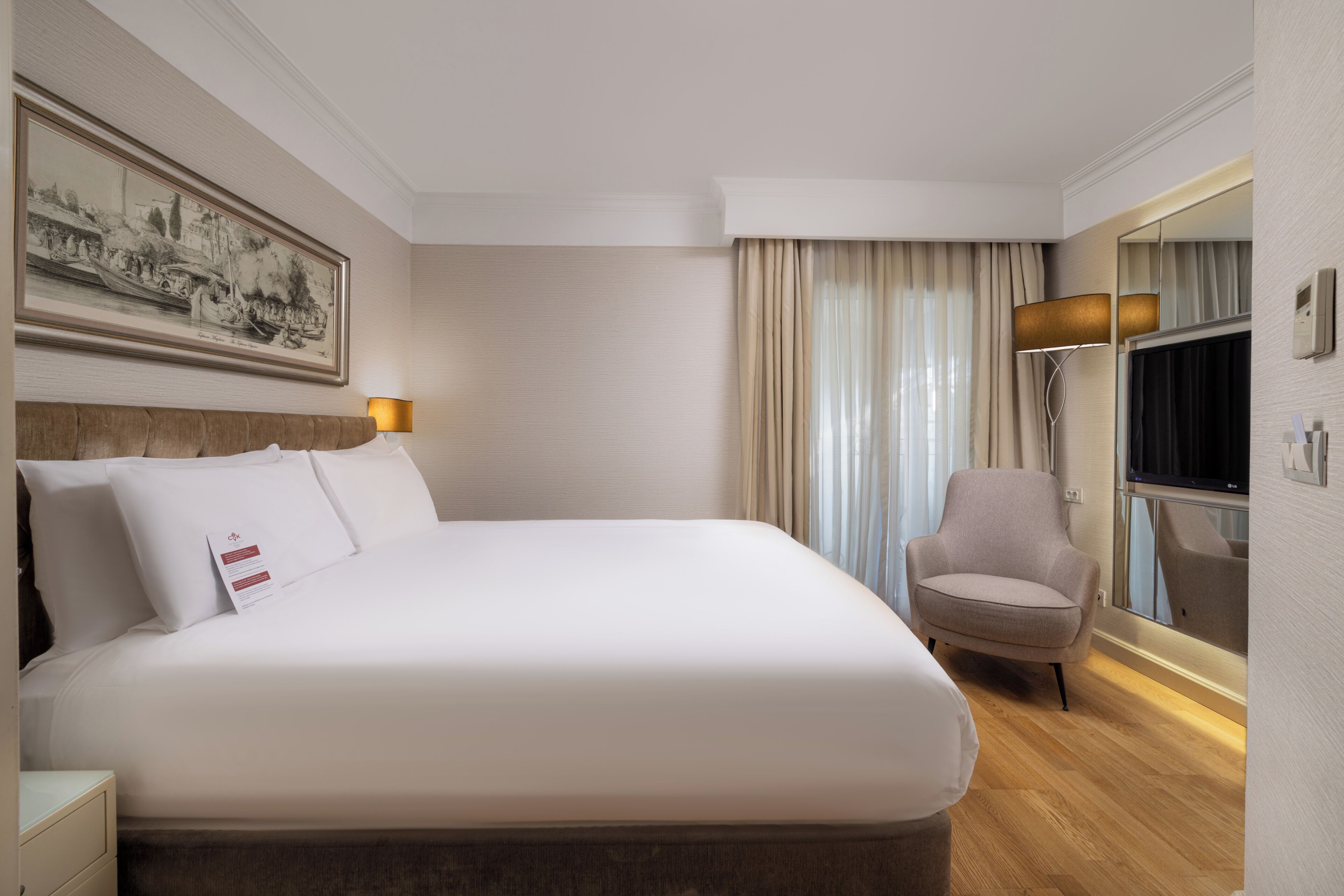 Chambre Économique Double ou avec lits jumeaux | Minibar, coffres-forts dans les chambres, chambres insonorisées